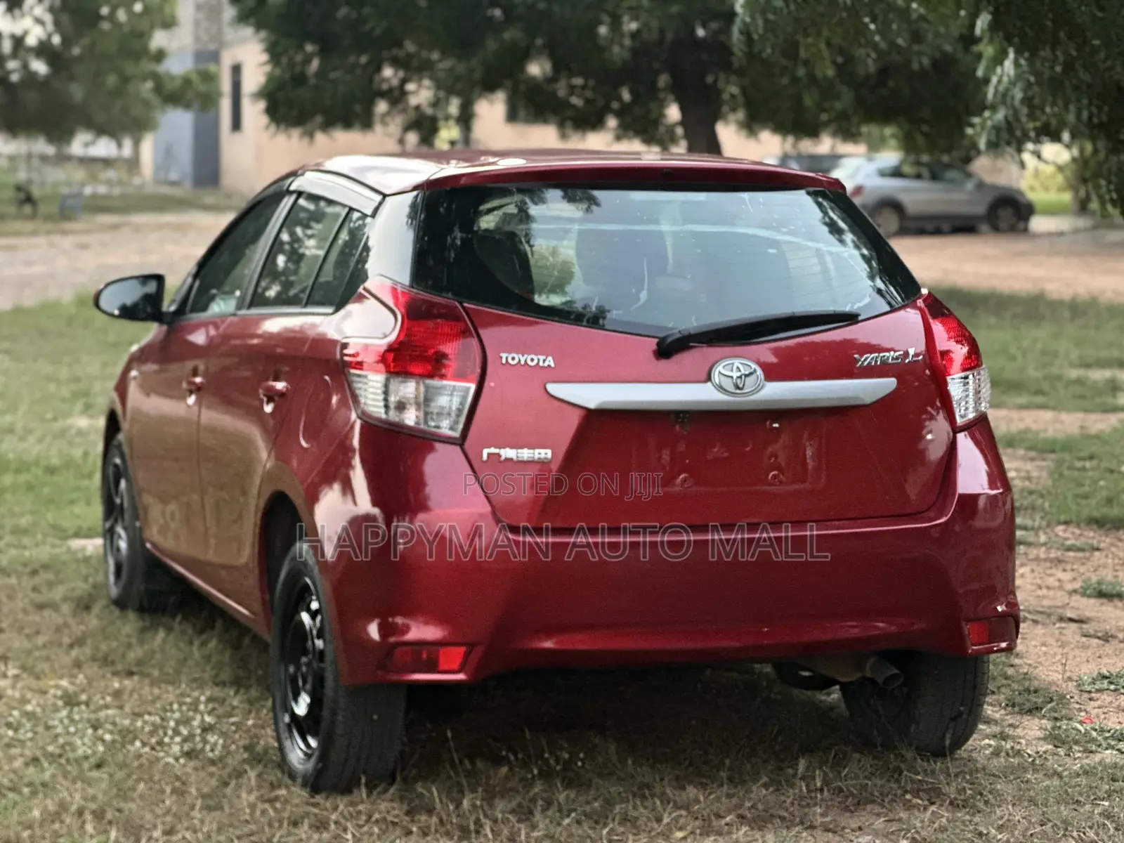 Toyota Yaris L Hatchback 5dr 2016 Red