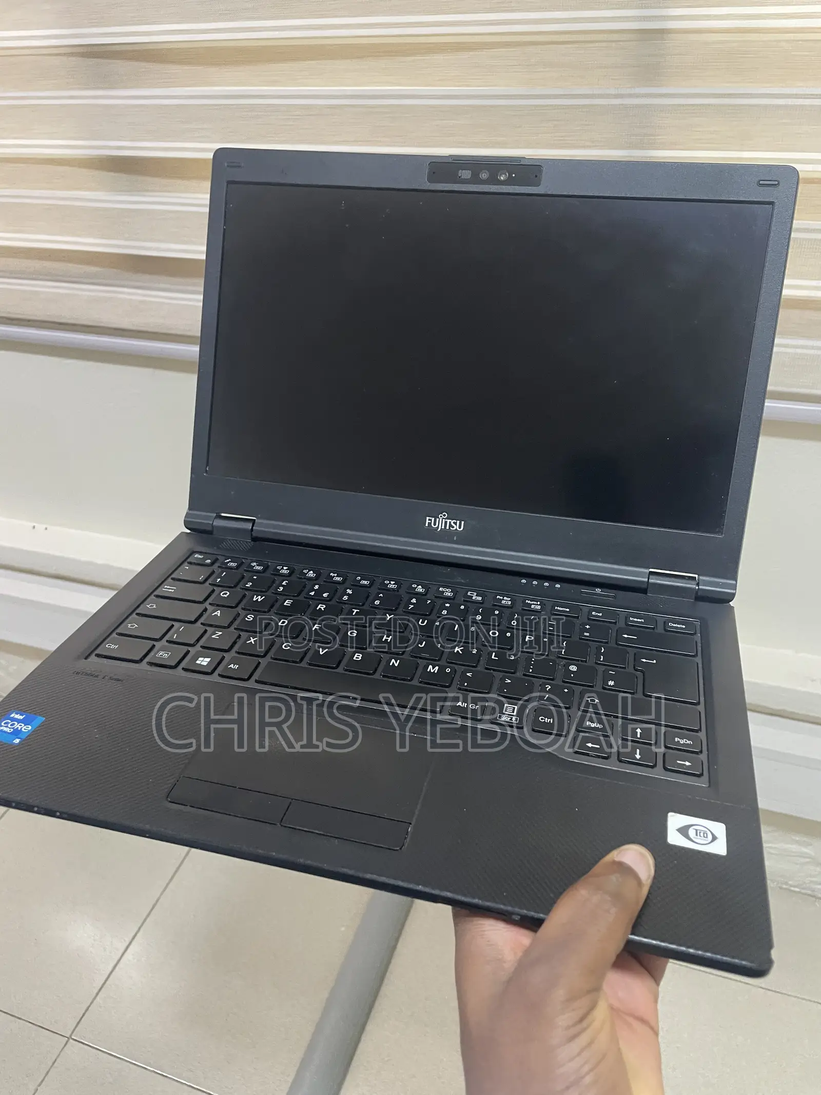 Laptop Fujitsu Lifebook E5410 8GB Intel Core i5 SSD 256GB