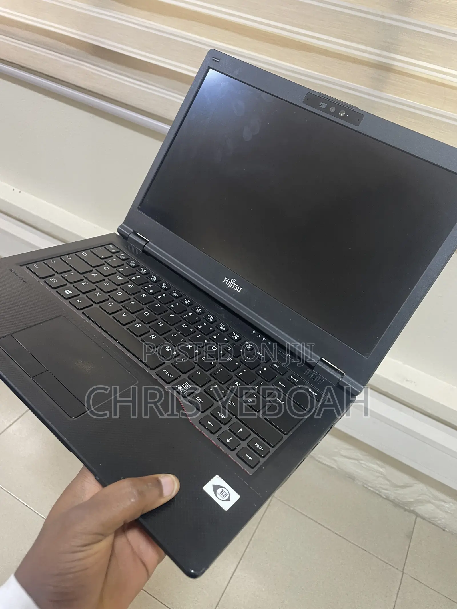 Laptop Fujitsu Lifebook E5410 8GB Intel Core i5 SSD 256GB