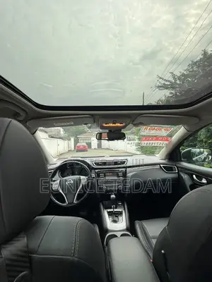 Nissan Qashqai 2014 Brown