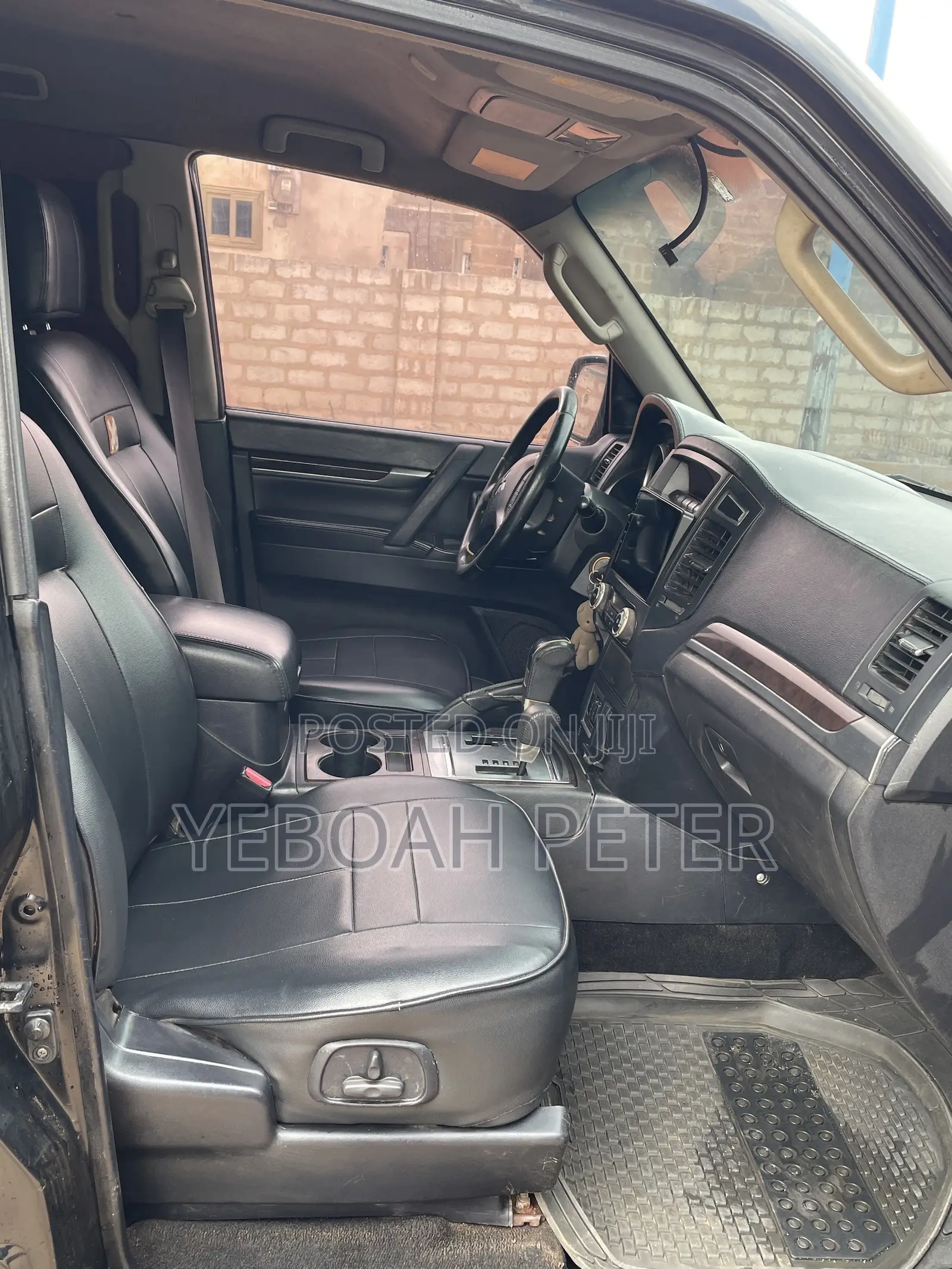 Mitsubishi Pajero 2011 Black