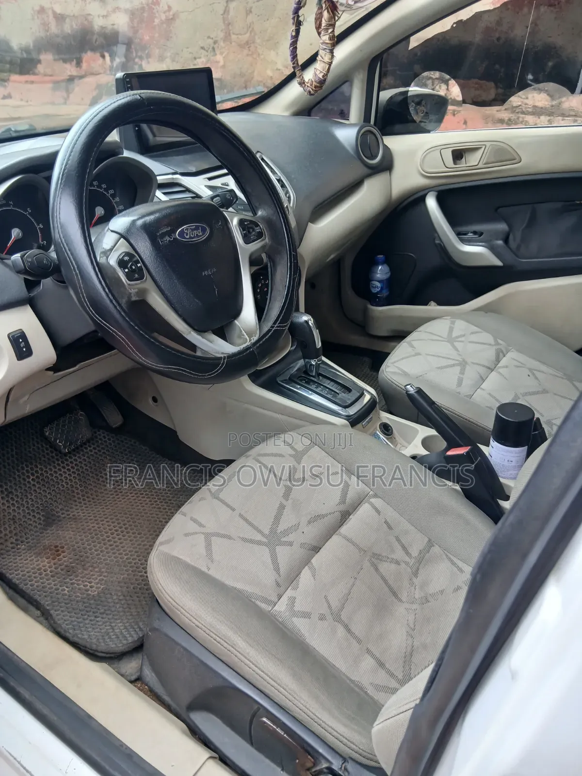 Ford Fiesta SE Hatchback 2012 White