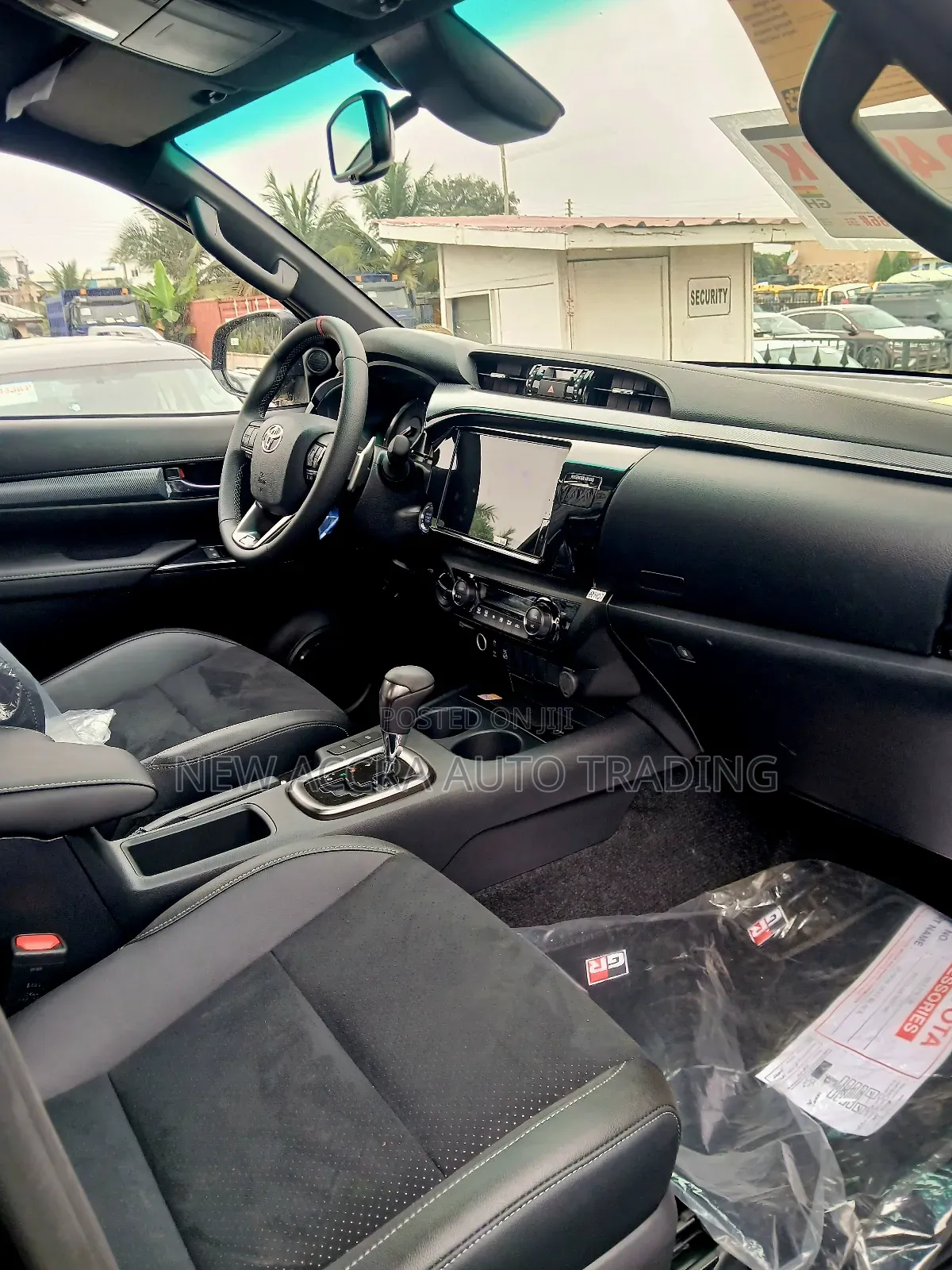 New Toyota Hilux Active (Diesel) 2026 Black