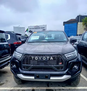 New Toyota Hilux Active (Diesel) 2026 Black
