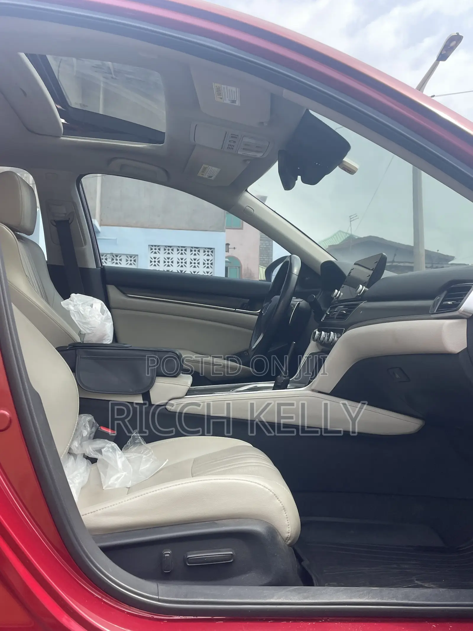 Honda Accord Touring 2.0T 2018 Red