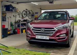 Rent a Car- Hyundai Tucson Red