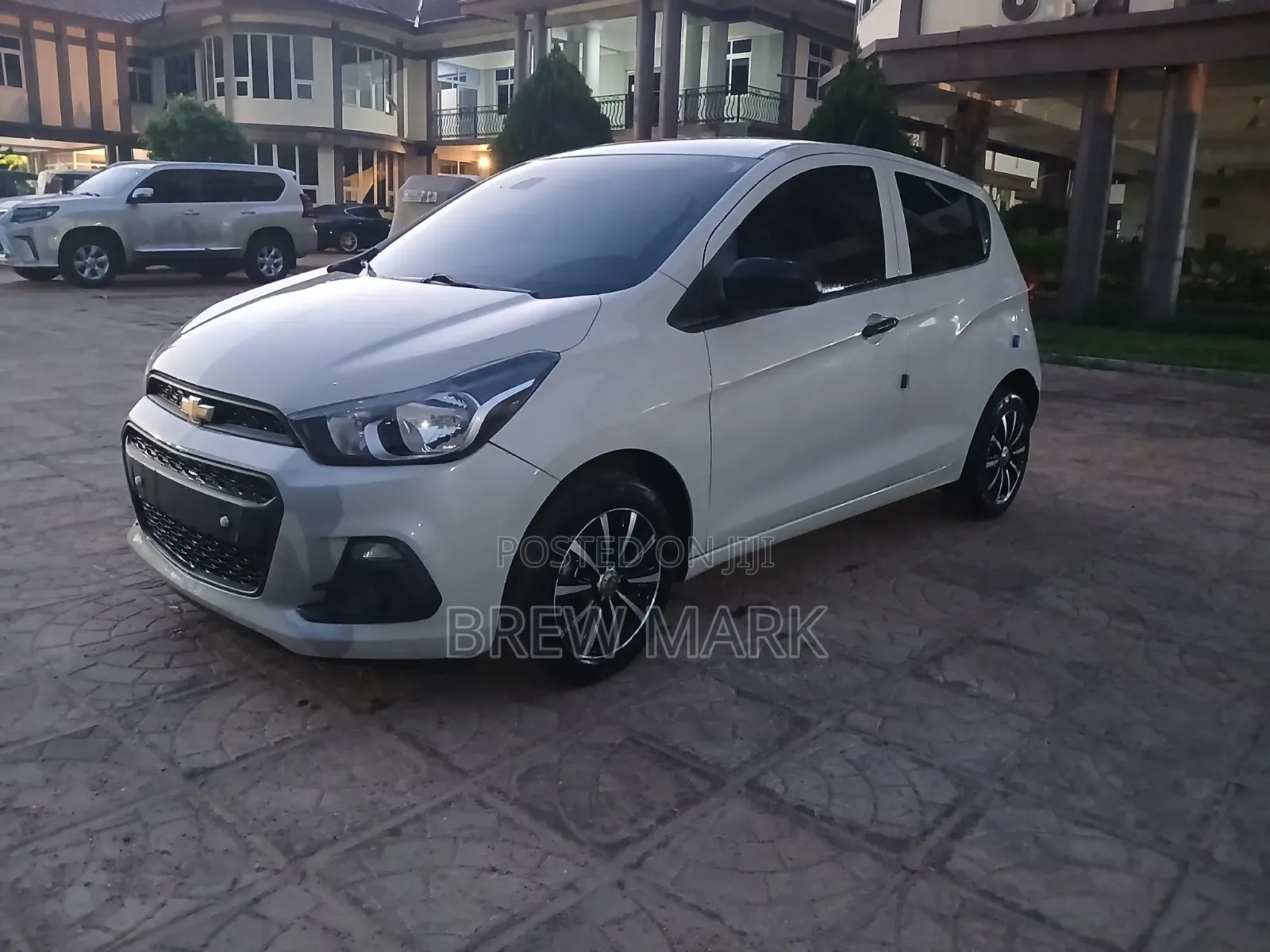 Chevrolet Spark 2016 Beige