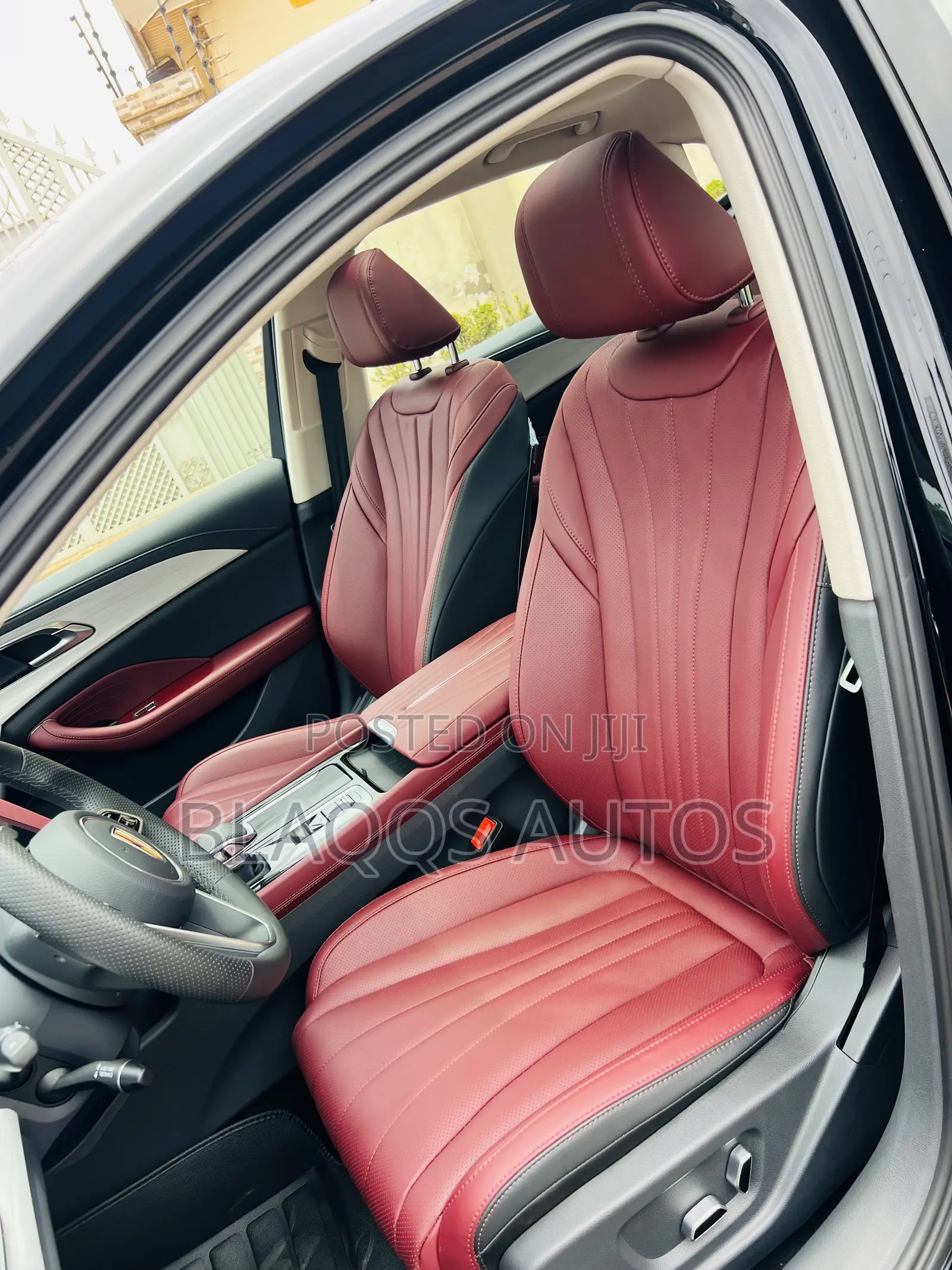 Hongqi E-HS9 2025 Black