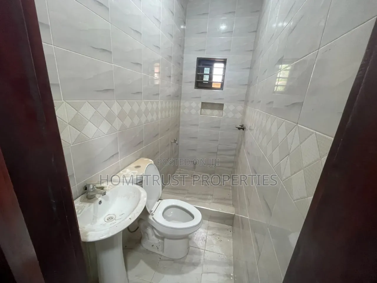 2bdrm Apartment in Ablekuma Manhean for rent
