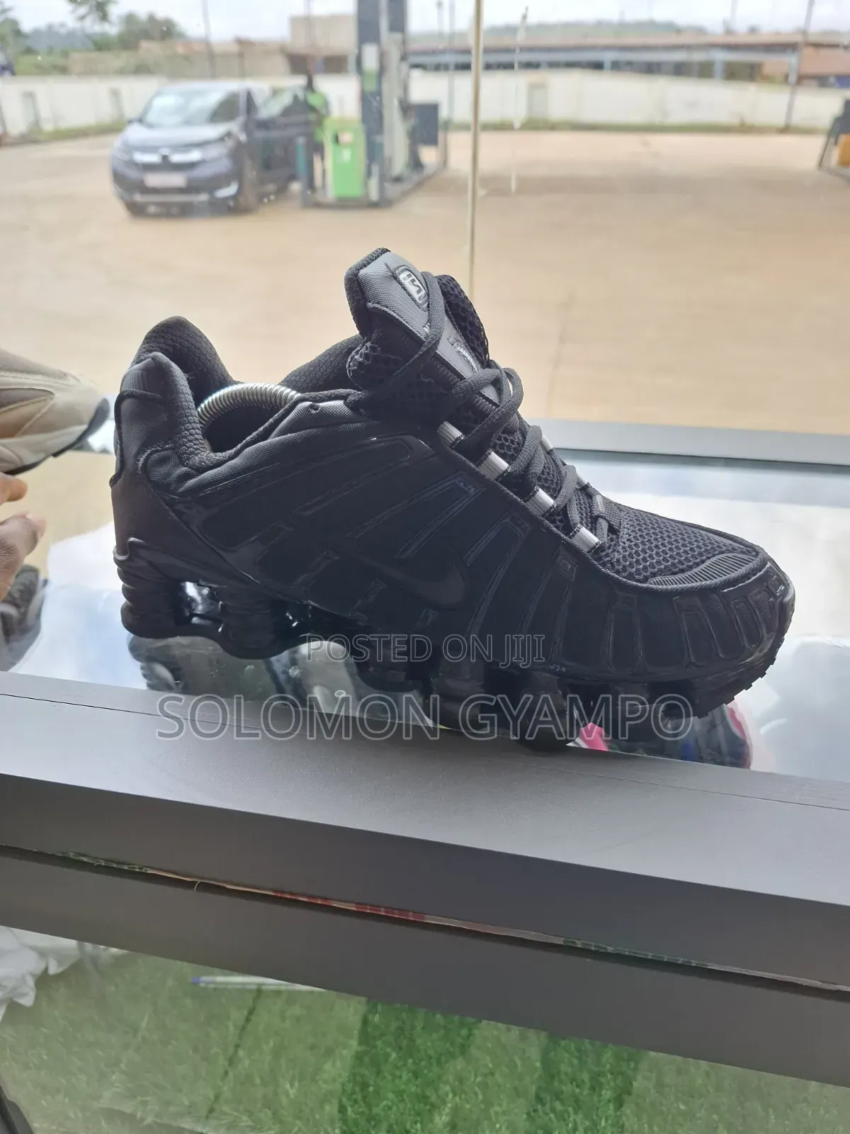 Brand New Nike Shox