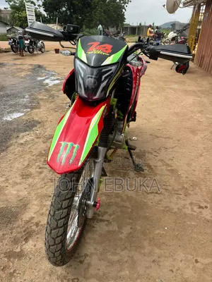Royal Racer 2026 Red
