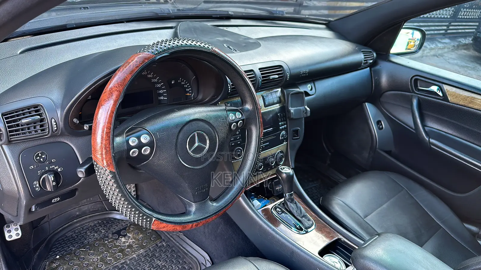 Mercedes-Benz C230 2004 Black