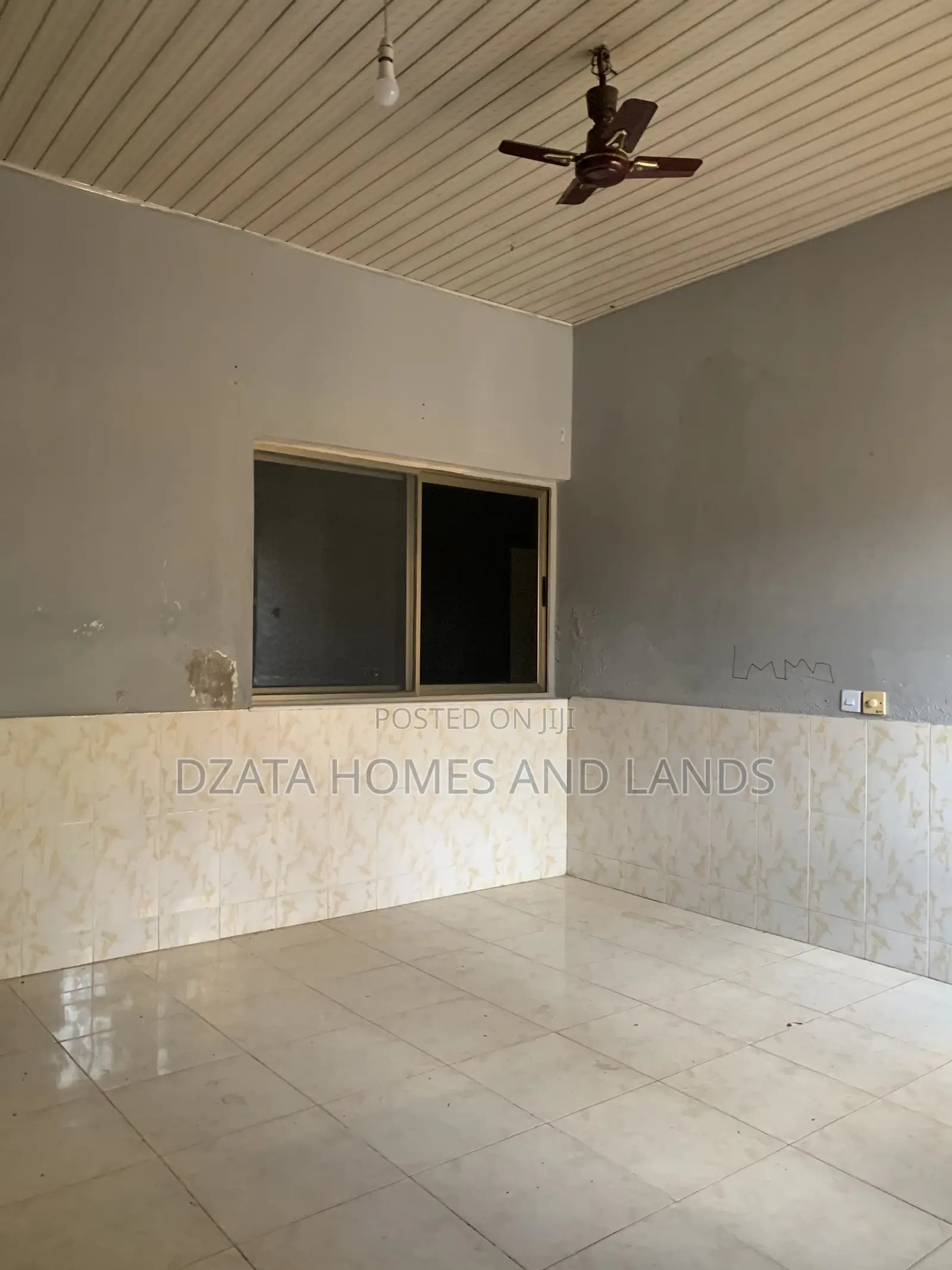 5bdrm House in Basket, Spintex for sale