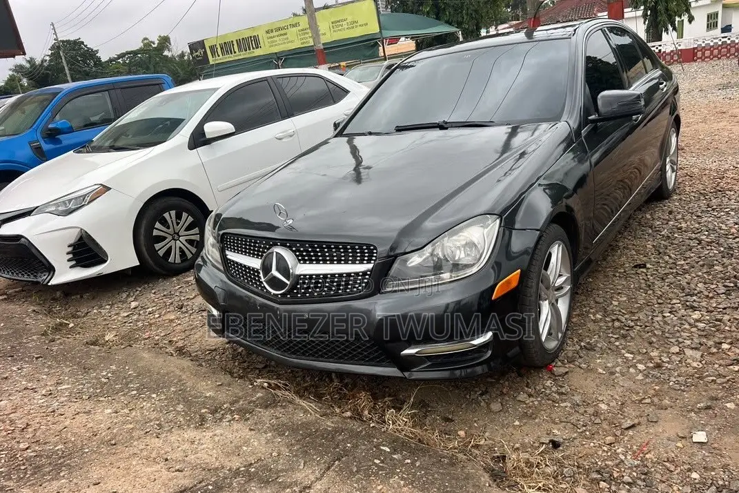 Mercedes-Benz C250 2014 Gray