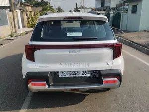 New Kia Sonet 2025 White