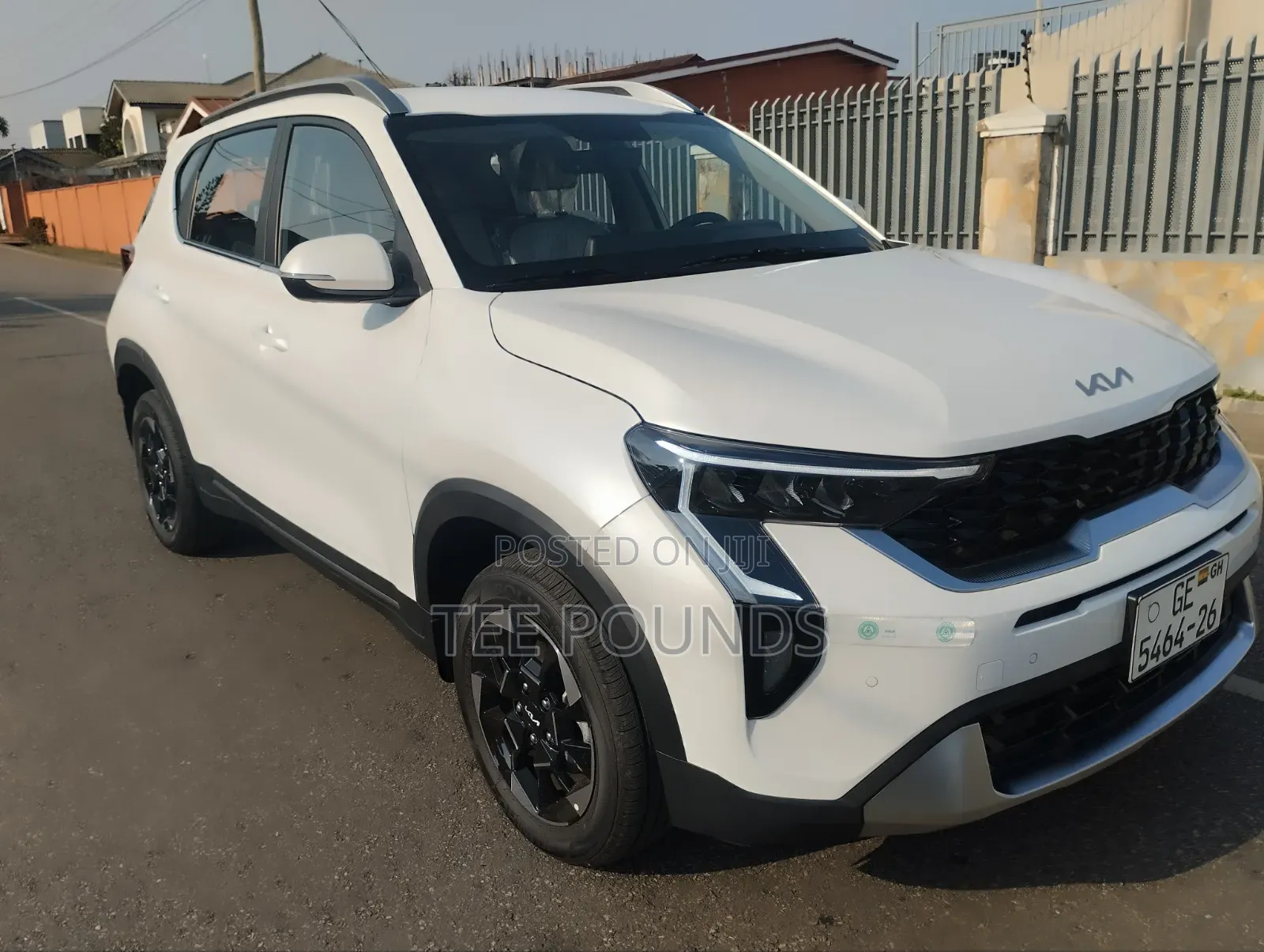 New Kia Sonet 2025 White