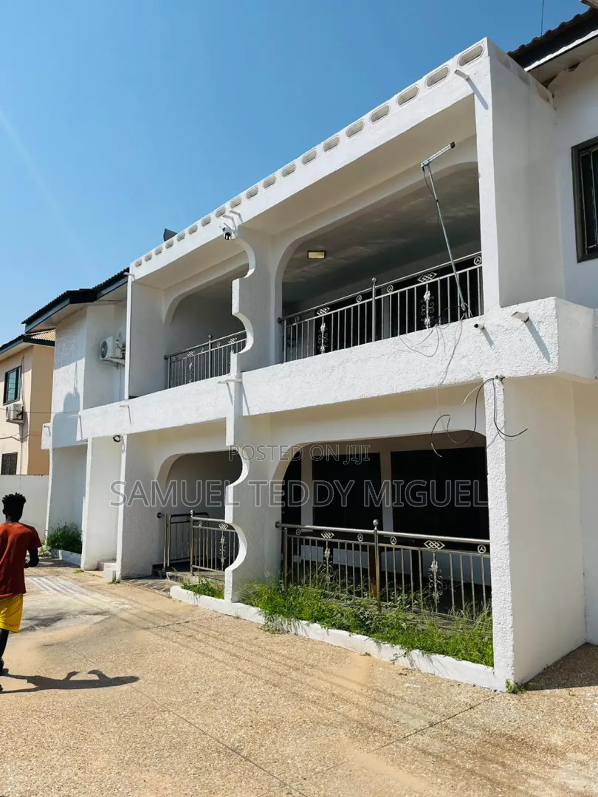 Furnished 3bdrm Apartment in Greda Estate, Teshie-Nungua Estates