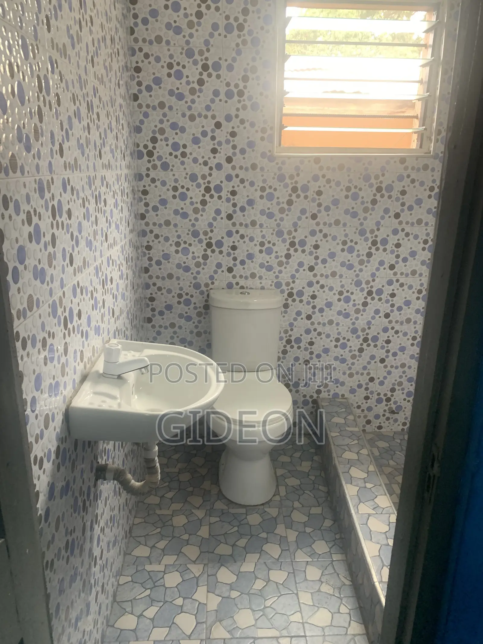 2bdrm Apartment in Delight Estate, Mosque Area for rent