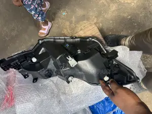 Toyota Corolla Headlights 2017-2019 LE/CE Pair