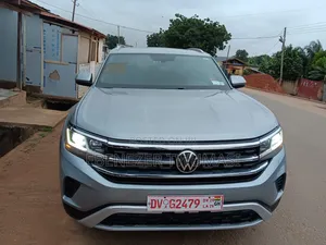 Volkswagen Atlas Cross Sport 3.6L V6 SEL Premium 2021 Silver