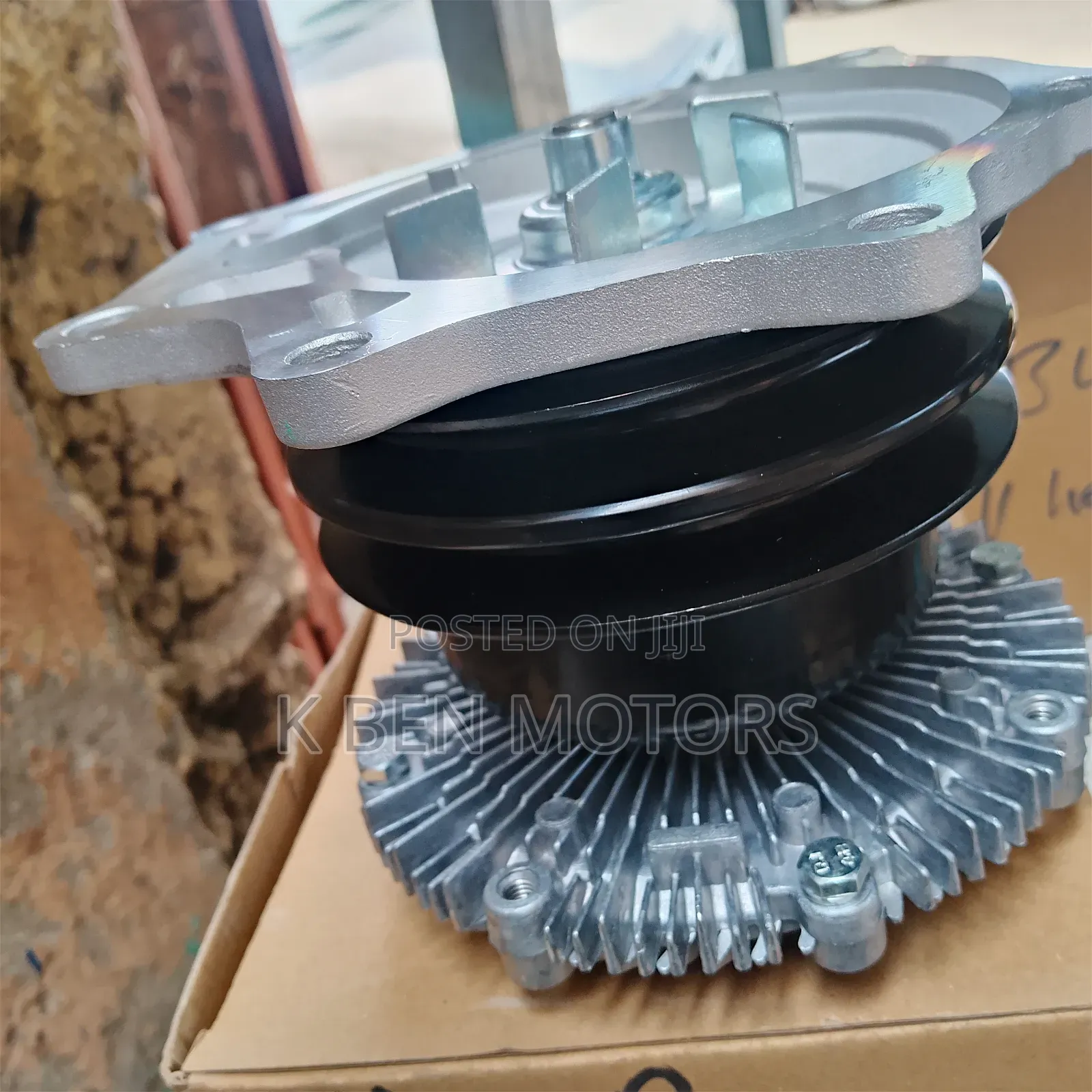 Nissan Hand Body Water Pump T.d 27 or Qd32