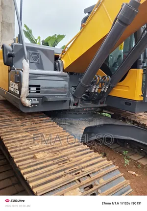 Heavy Duty Excavator Machine for Sale