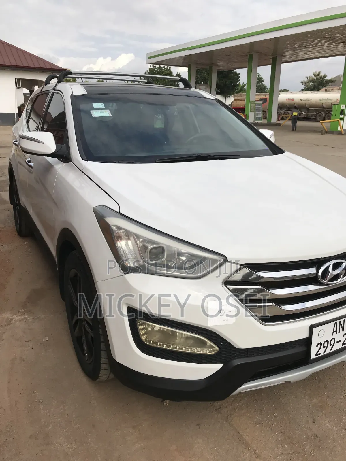 Hyundai Santa Fe Sport 2013 White