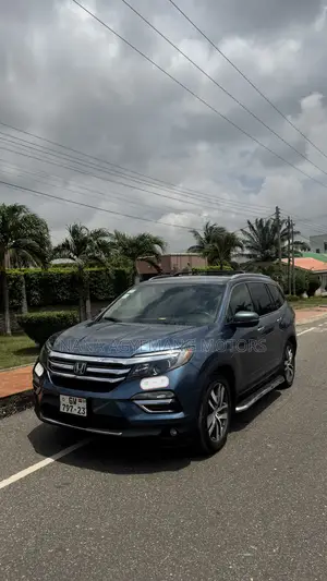 Honda Pilot Touring 4dr SUV 4WD (3.5L 6cyl 9A) 2017 Blue