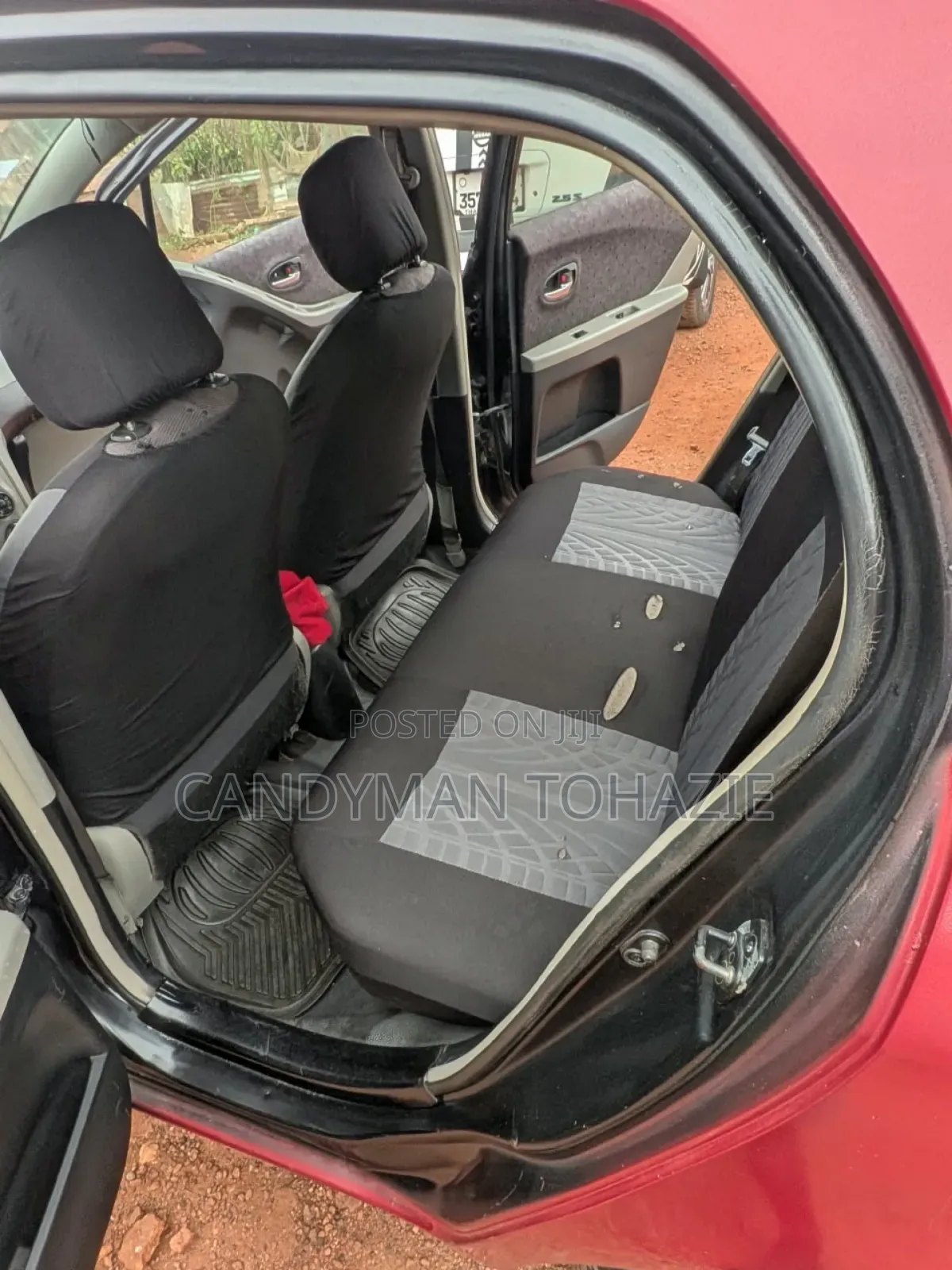 Toyota Vitz 1.0 FWD 5dr 2010 Black