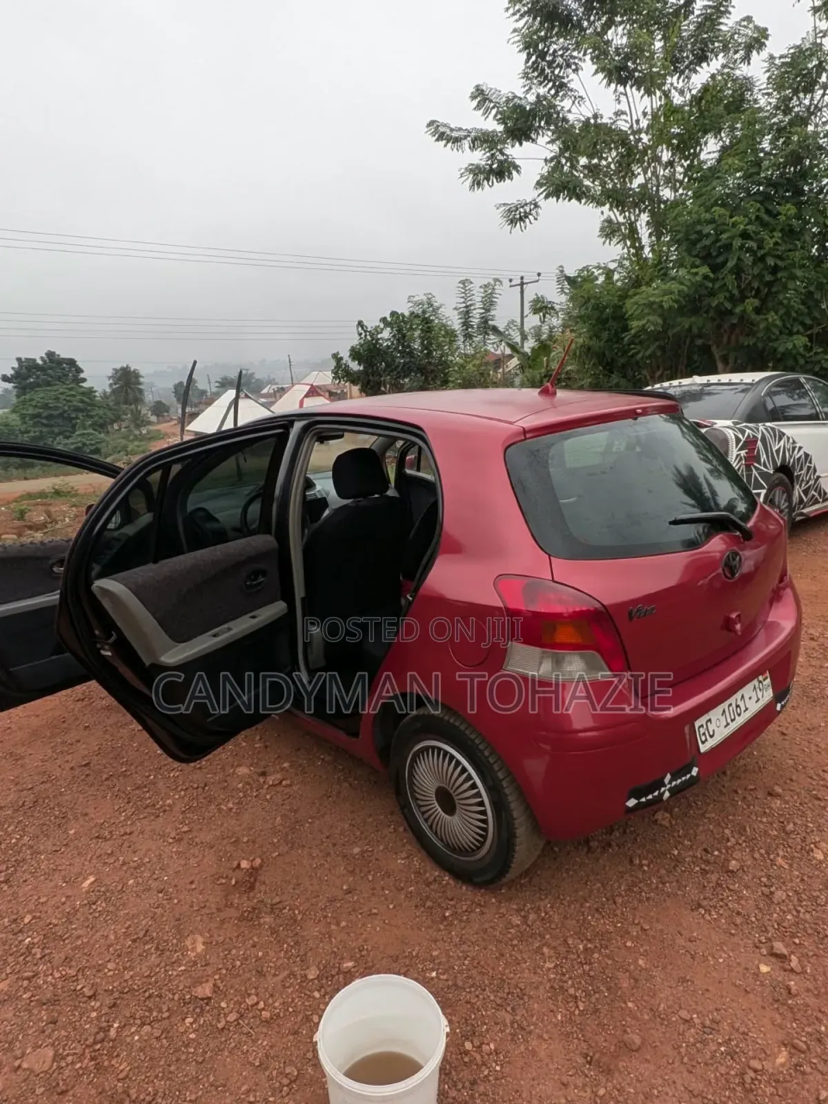 Toyota Vitz 1.0 FWD 5dr 2010 Black