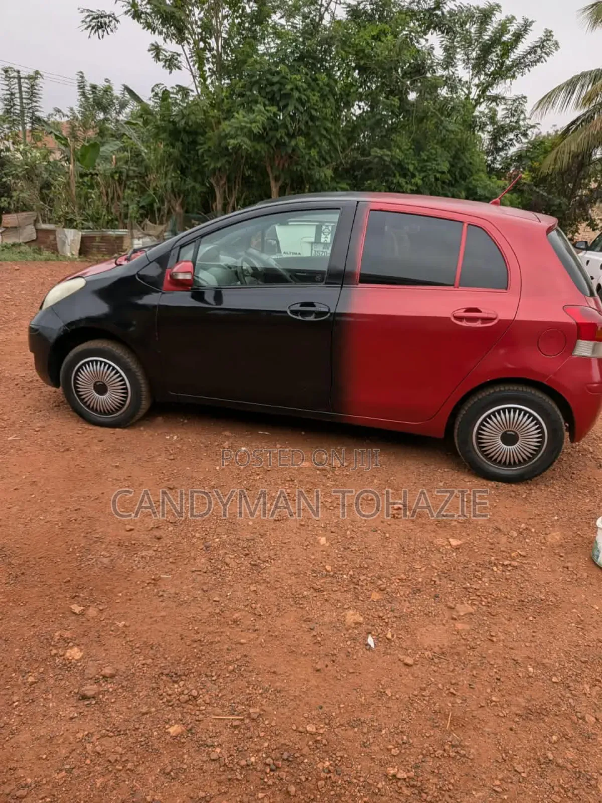 Toyota Vitz 1.0 FWD 5dr 2010 Black