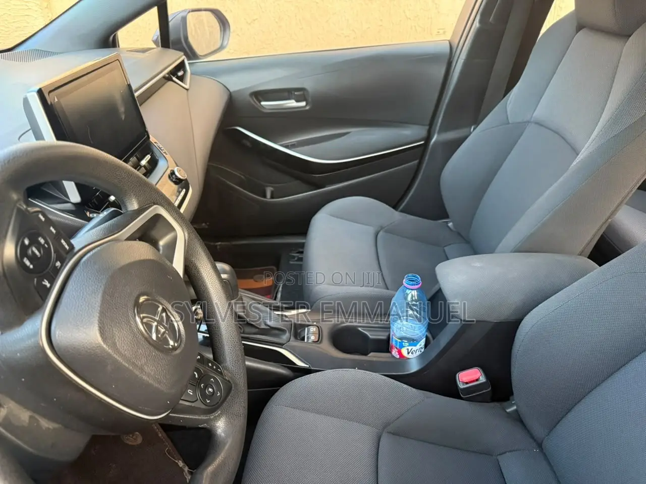 Toyota Corolla LE Eco (1.8L 4cyl 2A) 2019 Brown