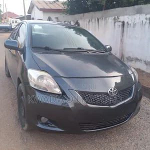 Toyota Yaris 2008 Black