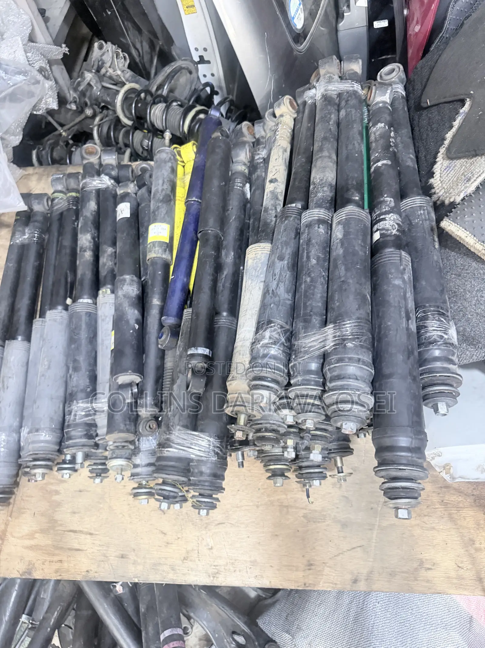 Toyota Voxy Back Shocks