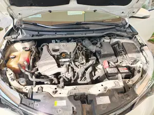 Toyota Corolla LE Eco (1.8L 4cyl 2A) 2019 White