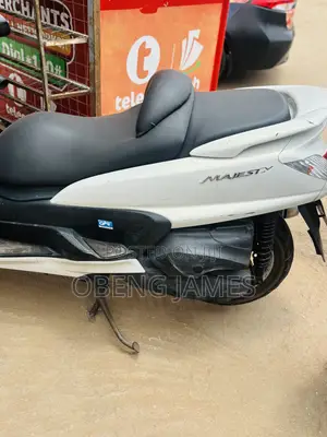 Yamaha Majesty 2020 Silver
