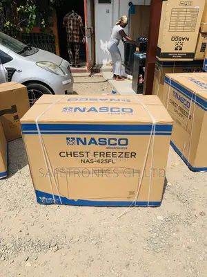 Unique Fast Nasco NAS-425FL 318-Liter Single-Door Chest Freezer