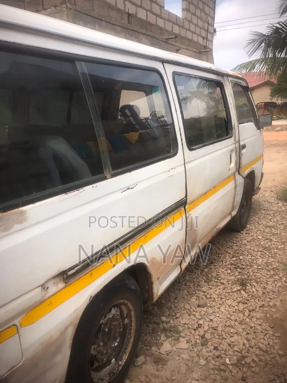Nissan Caravan (Urvan) 1997 White