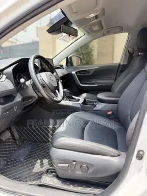Toyota RAV4 LE 2025 White