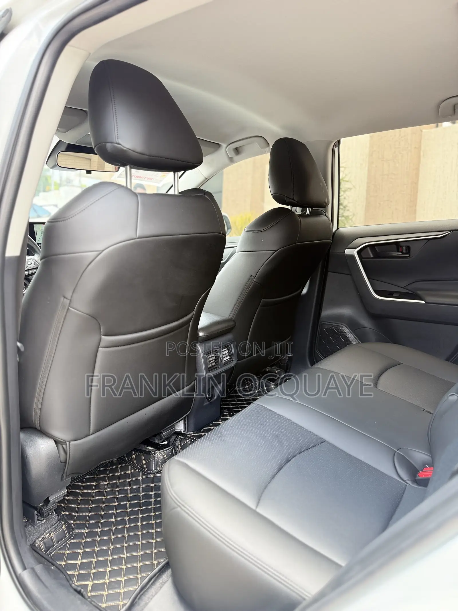 Toyota RAV4 LE 2025 White