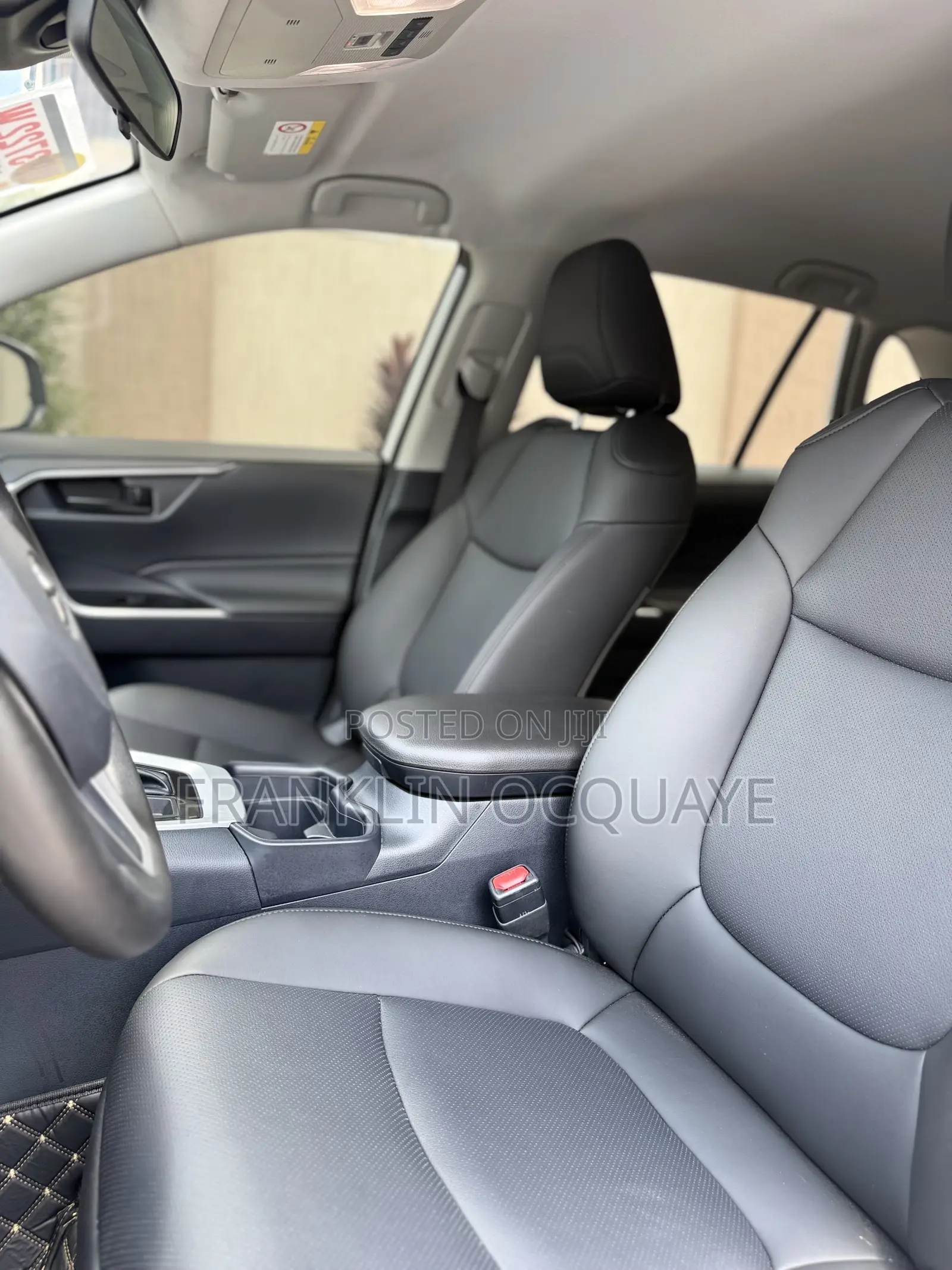 Toyota RAV4 LE 2025 White