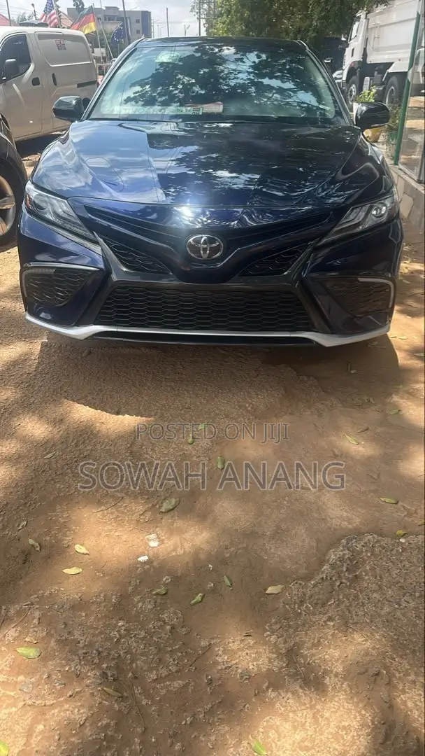 Toyota Camry 2023 Blue