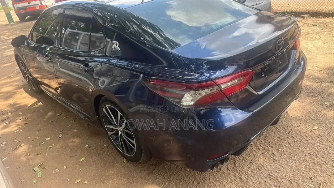 Toyota Camry 2023 Blue