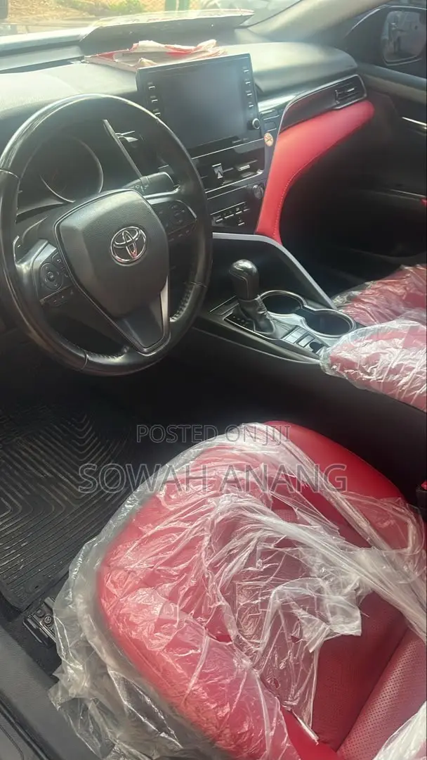 Toyota Camry 2023 Blue