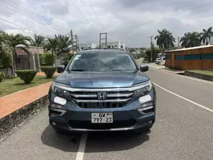 Honda Pilot Touring 4dr SUV 4WD (3.5L 6cyl 9A) 2017 Blue