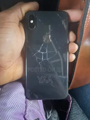 Apple iPhone XS 64 GB Black