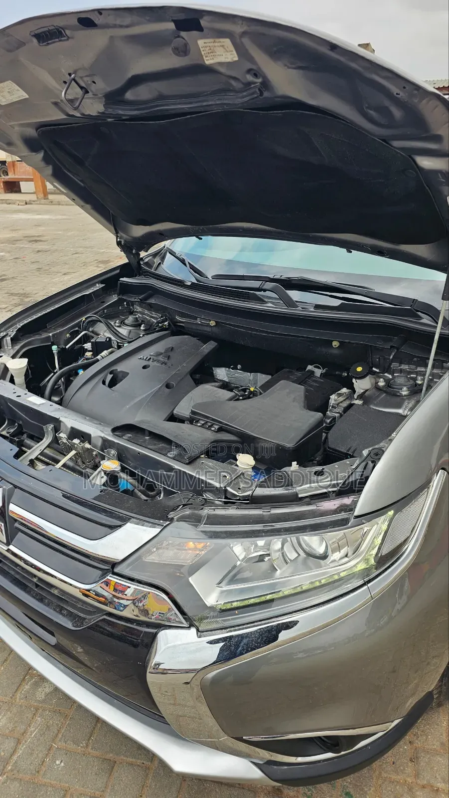 Mitsubishi Outlander 2021 Gray