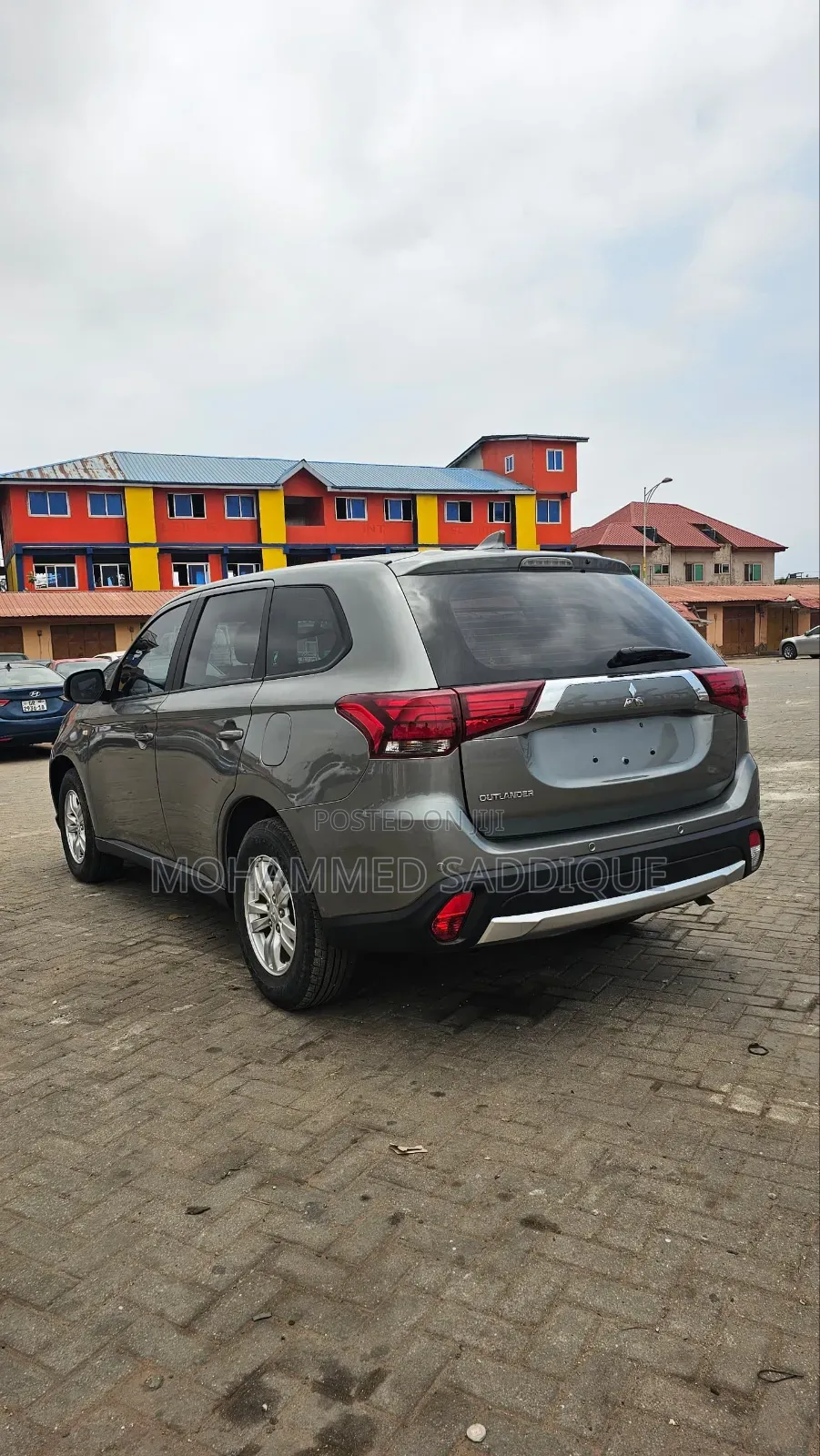 Mitsubishi Outlander 2021 Gray