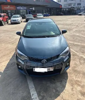 Toyota Corolla S Plus 4dr Sedan (1.8L 4cyl 6M) 2015 Gray