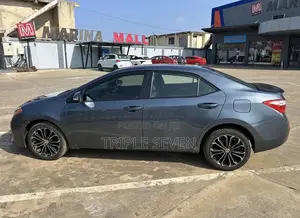 Toyota Corolla S Plus 4dr Sedan (1.8L 4cyl 6M) 2015 Gray